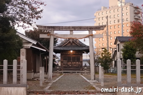 稲田神社(愛知県豊川市)鳥居