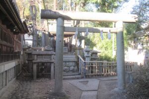新羅神社(岐阜県多治見市)多賀社