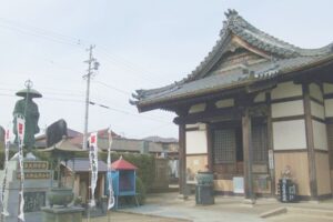 彼岸山極楽寺(愛知県東浦町)薬師堂と弘法大師像